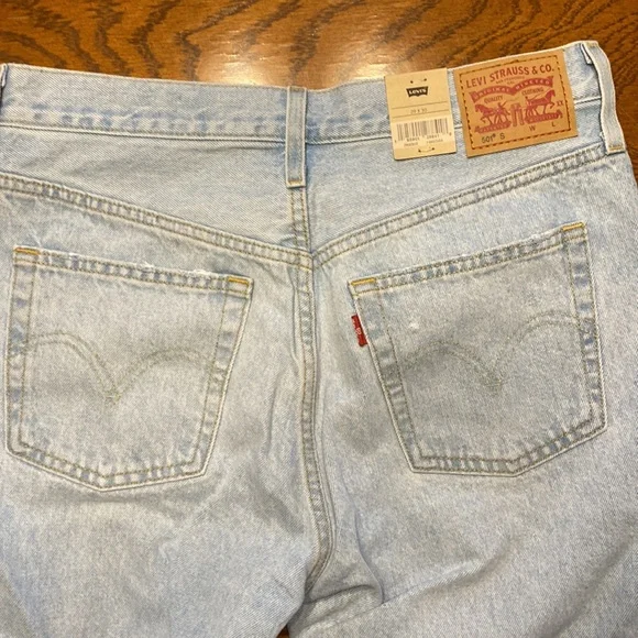 NWT Levi’s women’s 501 Skinny Jeans Light Wash - Picture 7 of 9
